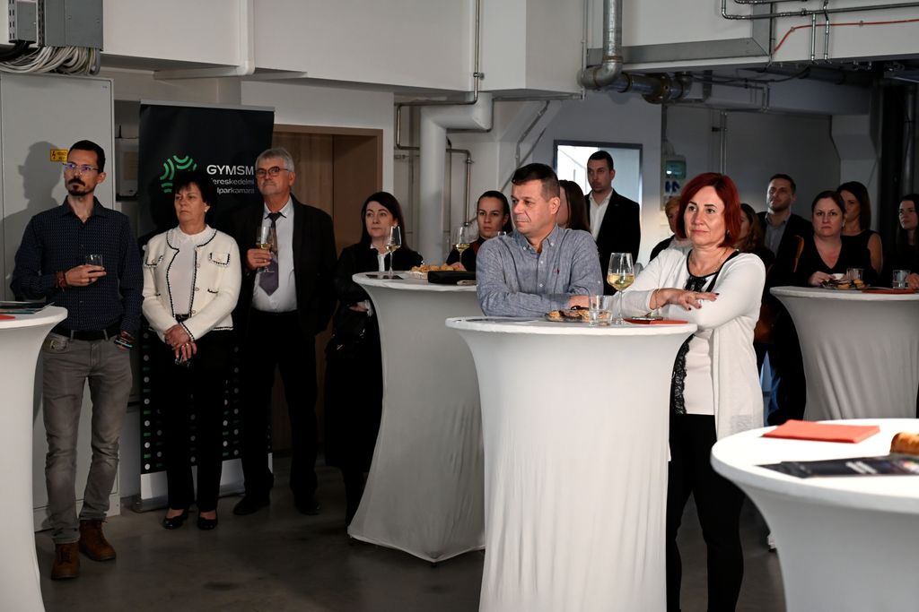 movmaker gymsmkik.jpg